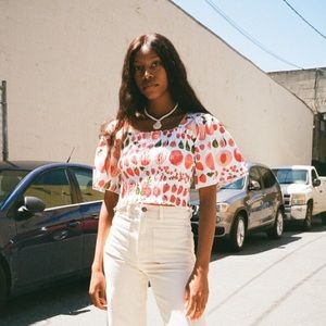 Lisa Says Gah Toni Top - Fruit Print